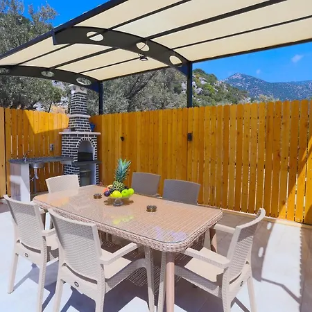 Hueseyin Вилла *