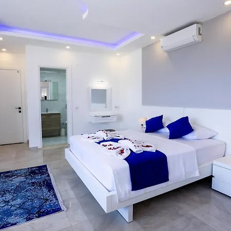 Hueseyin Вилла Каш