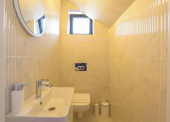 Hueseyin Вилла *